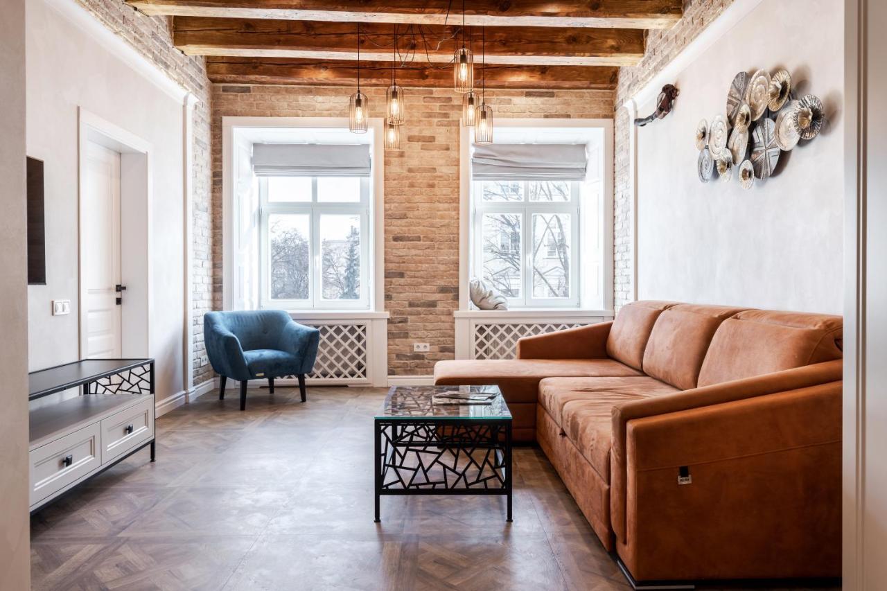 View On Rynok Square Apartments リヴィウ エクステリア 写真